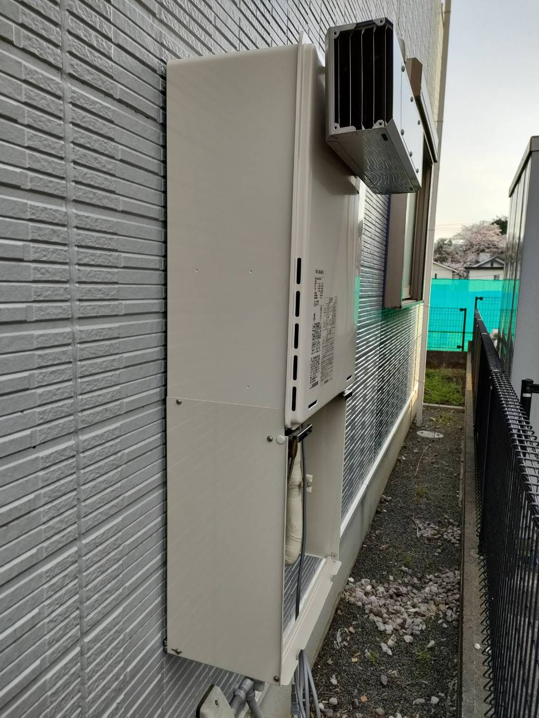 施工後 | 藤沢市周辺エリアのガス給湯器・電気温水器・エコキュート交換｜ 株式会社内藤商事