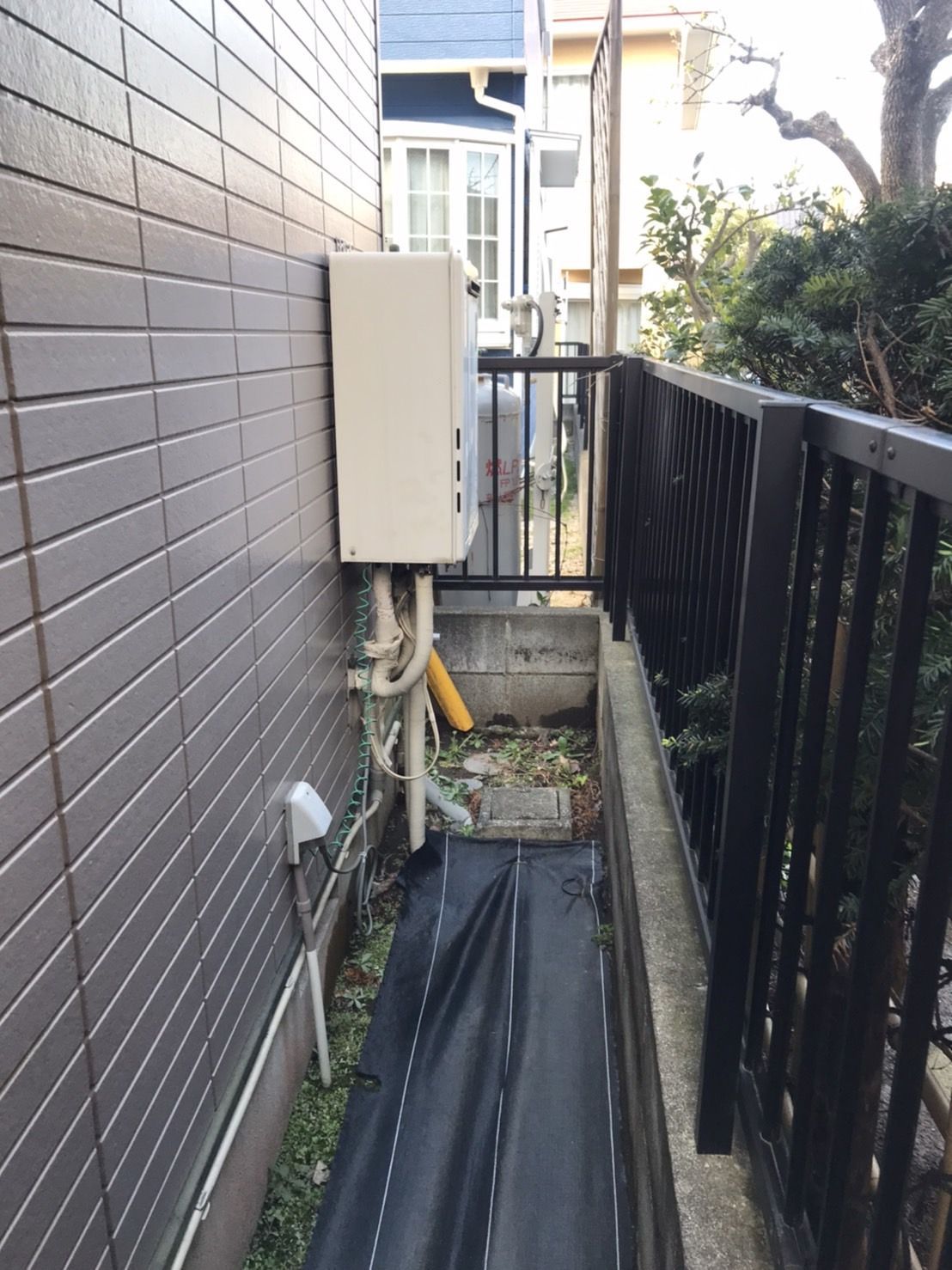 施工前 | 藤沢市周辺エリアのガス給湯器・電気温水器・エコキュート交換｜ 株式会社内藤商事