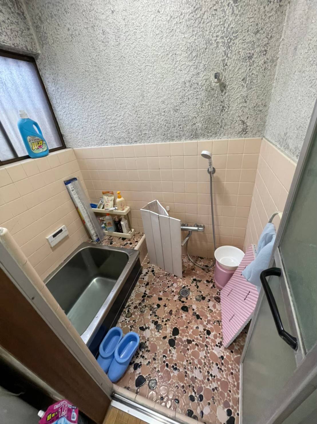 施工前 | 藤沢市周辺エリアのガス給湯器・電気温水器・エコキュート交換｜ 株式会社内藤商事