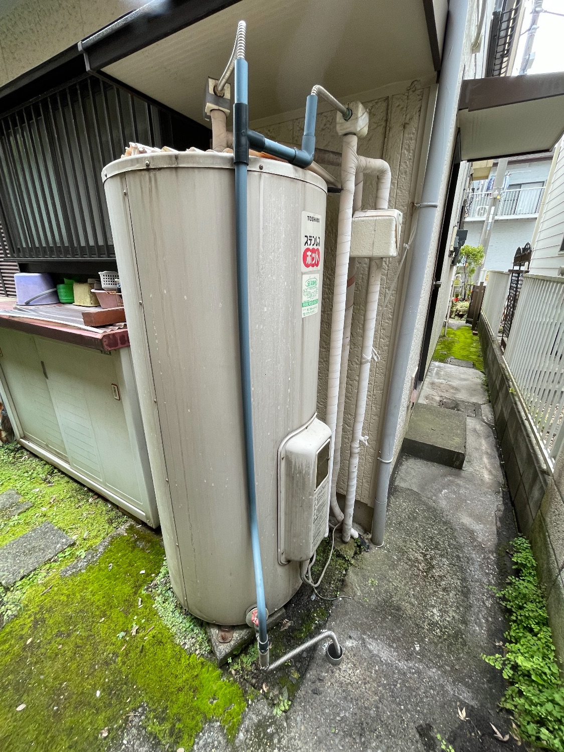 施工前 | 藤沢市周辺エリアのガス給湯器・電気温水器・エコキュート交換｜ 株式会社内藤商事