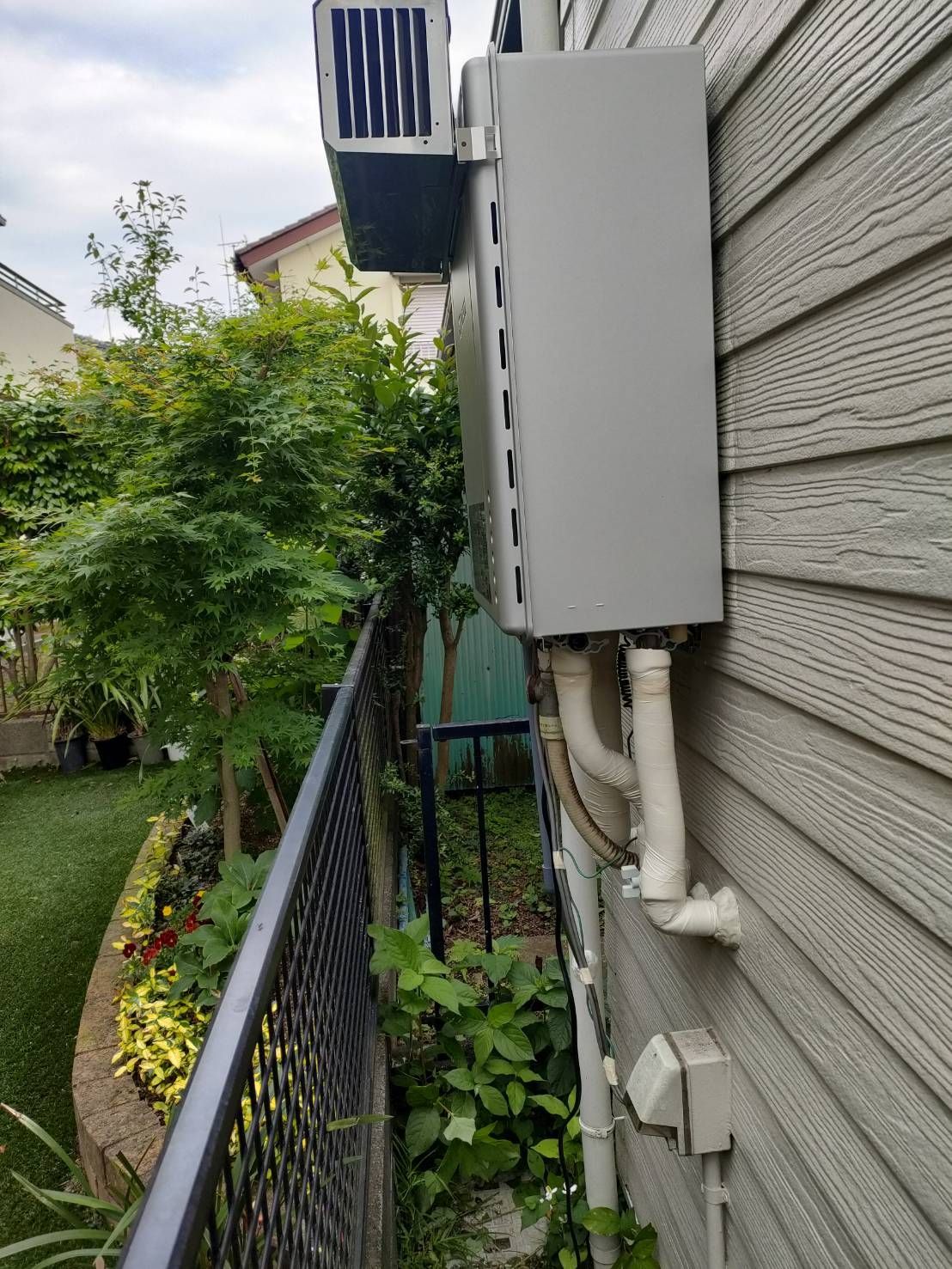 施工後 | 藤沢市周辺エリアのガス給湯器・電気温水器・エコキュート交換｜ 株式会社内藤商事