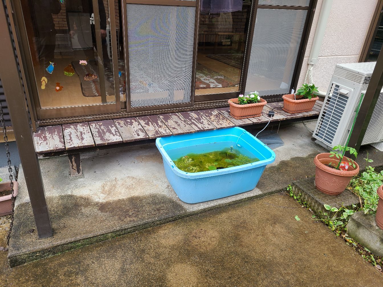 施工前 | 藤沢市周辺エリアのガス給湯器・電気温水器・エコキュート交換｜ 株式会社内藤商事