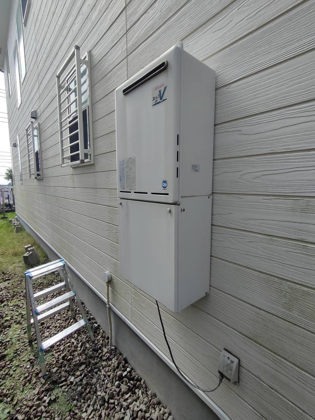 施工前 | 藤沢市周辺エリアのガス給湯器・電気温水器・エコキュート交換｜ 株式会社内藤商事