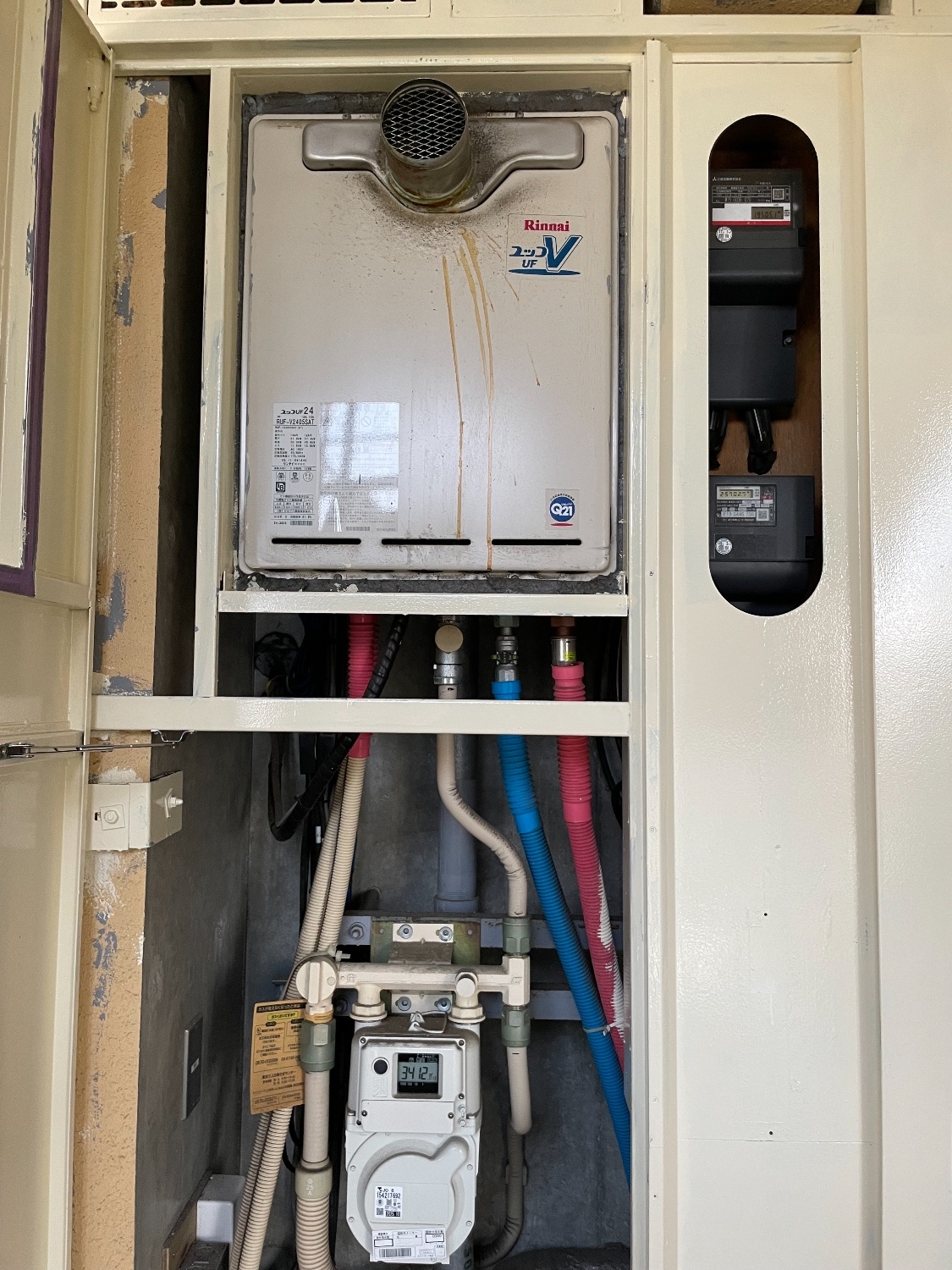 施工前 | 藤沢市周辺エリアのガス給湯器・電気温水器・エコキュート交換｜ 株式会社内藤商事