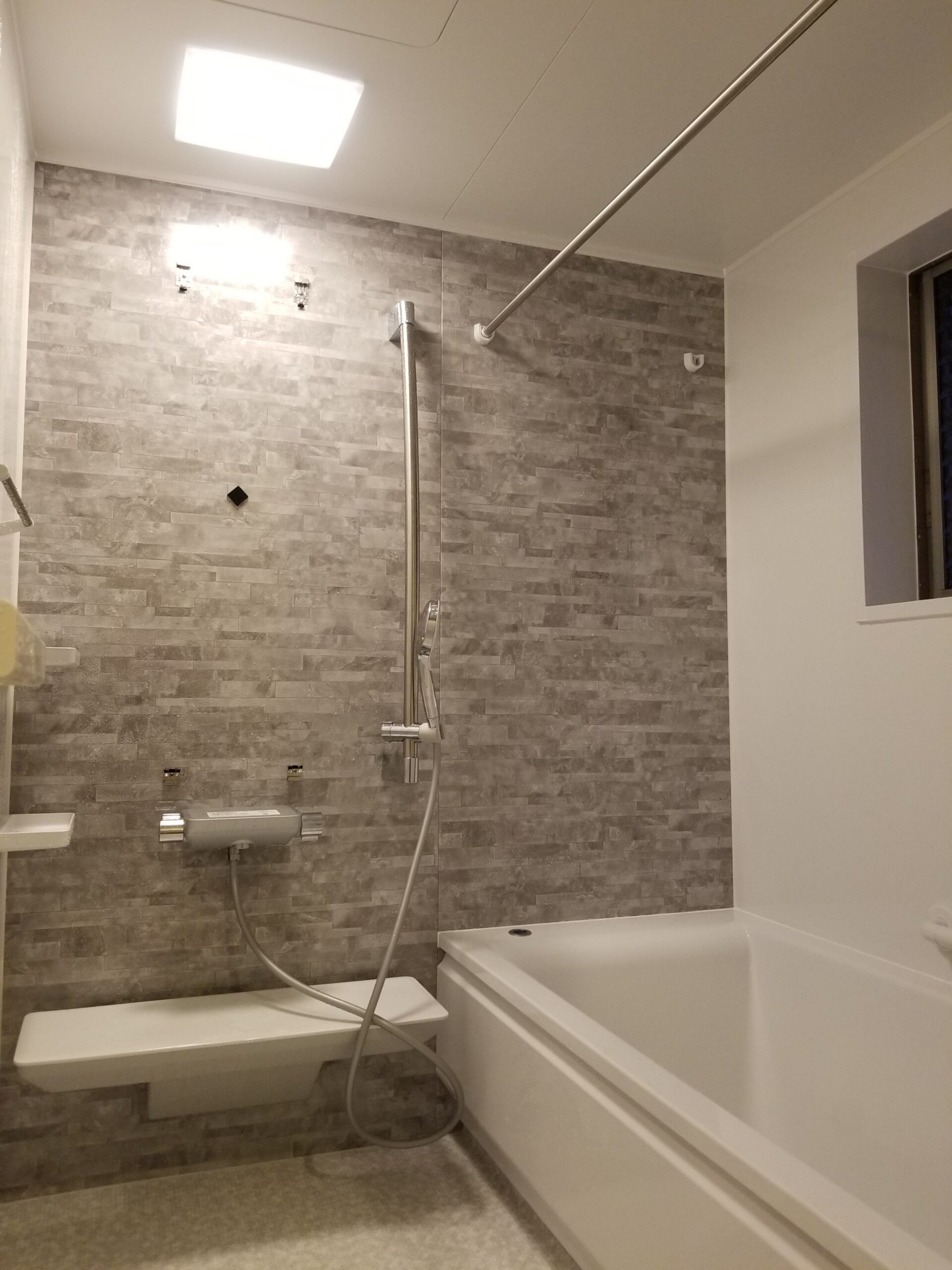 施工後 | 藤沢市周辺エリアのガス給湯器・電気温水器・エコキュート交換｜ 株式会社内藤商事