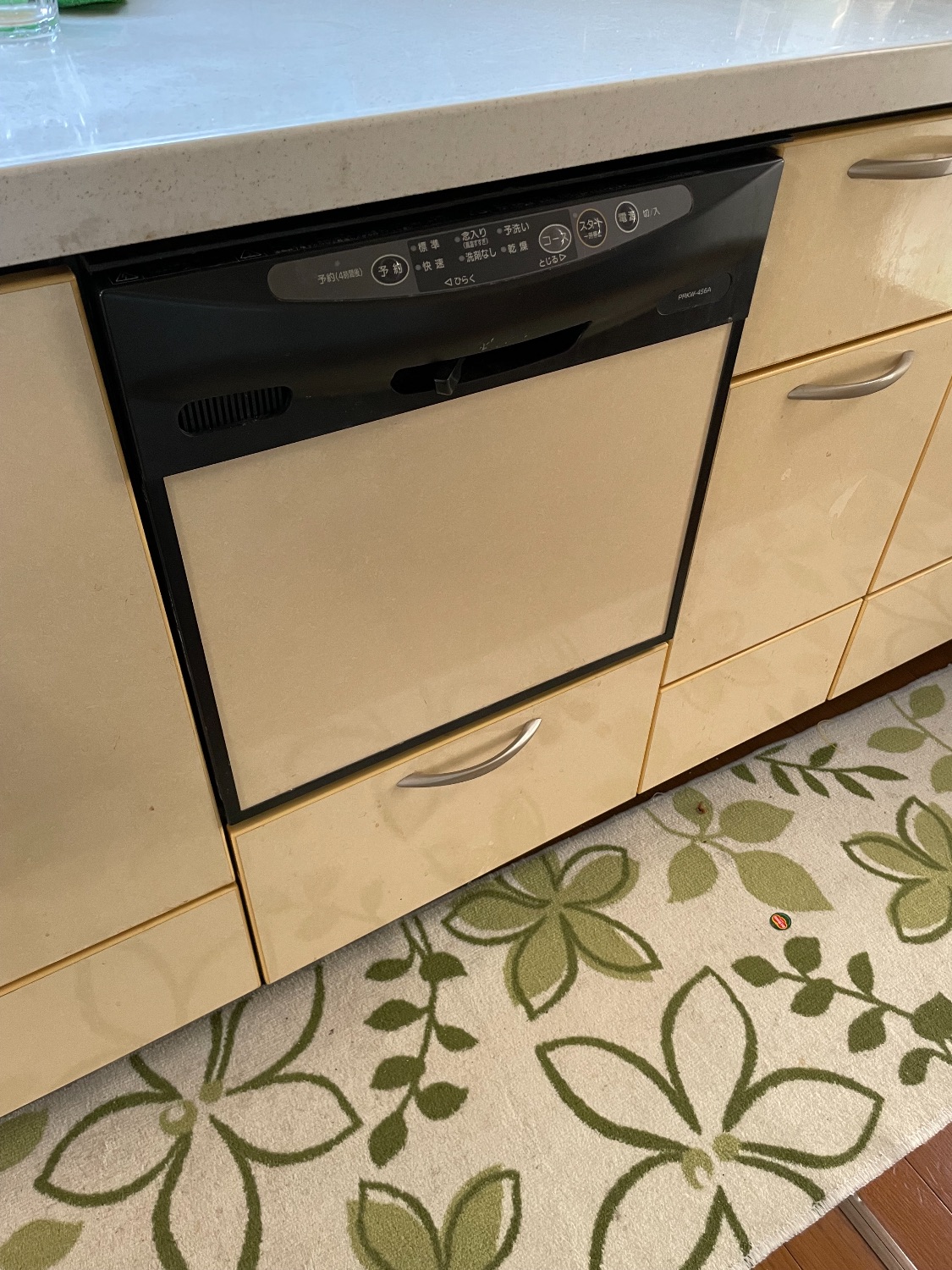 施工前 | 藤沢市周辺エリアのガス給湯器・電気温水器・エコキュート交換｜ 株式会社内藤商事