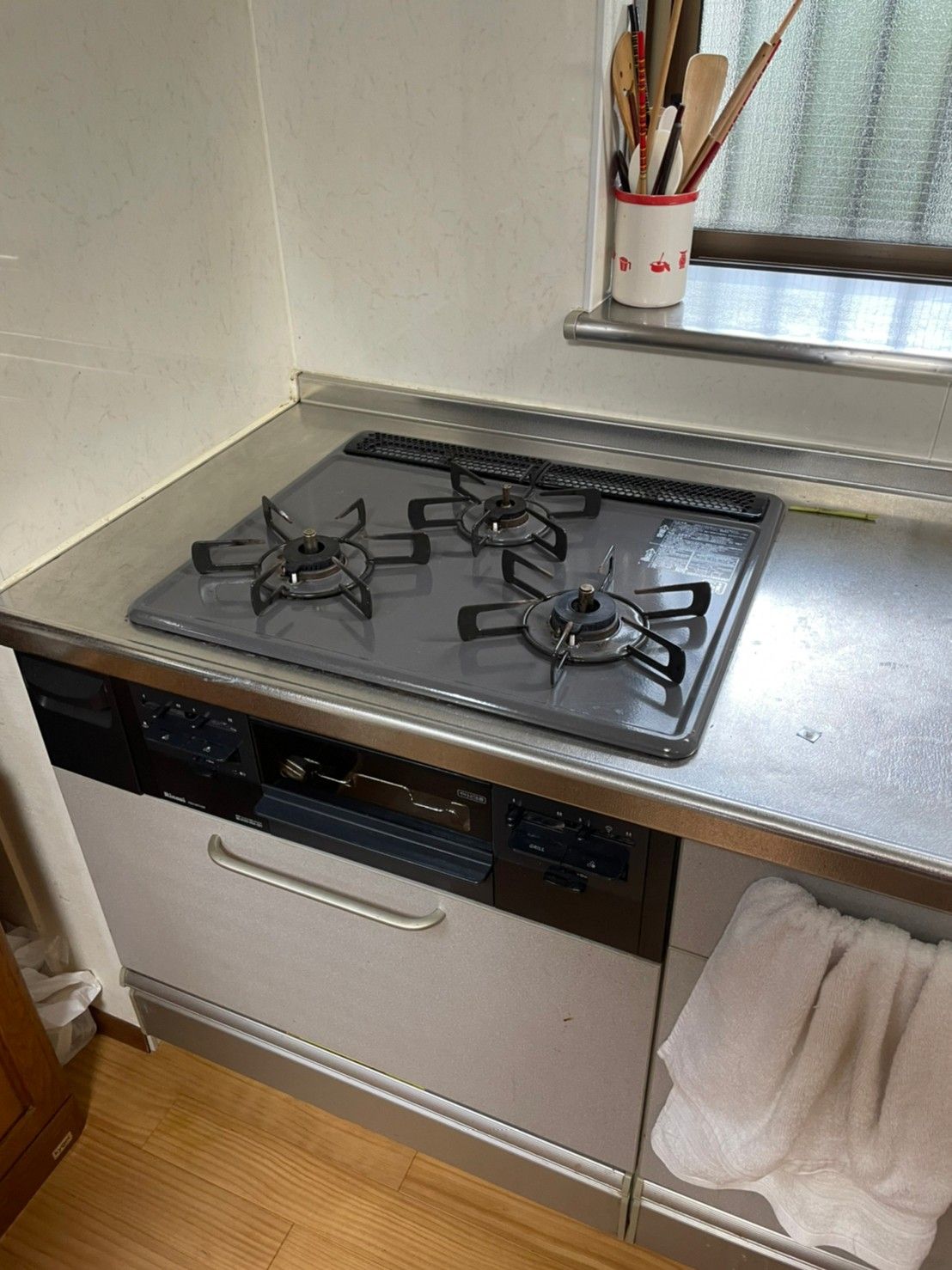 施工前 | 藤沢市周辺エリアのガス給湯器・電気温水器・エコキュート交換｜ 株式会社内藤商事