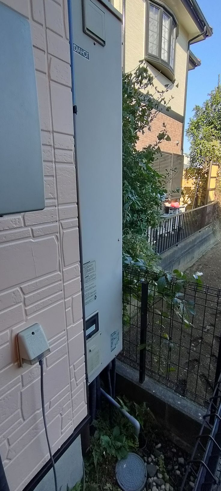 施工前 | 藤沢市周辺エリアのガス給湯器・電気温水器・エコキュート交換｜ 株式会社内藤商事