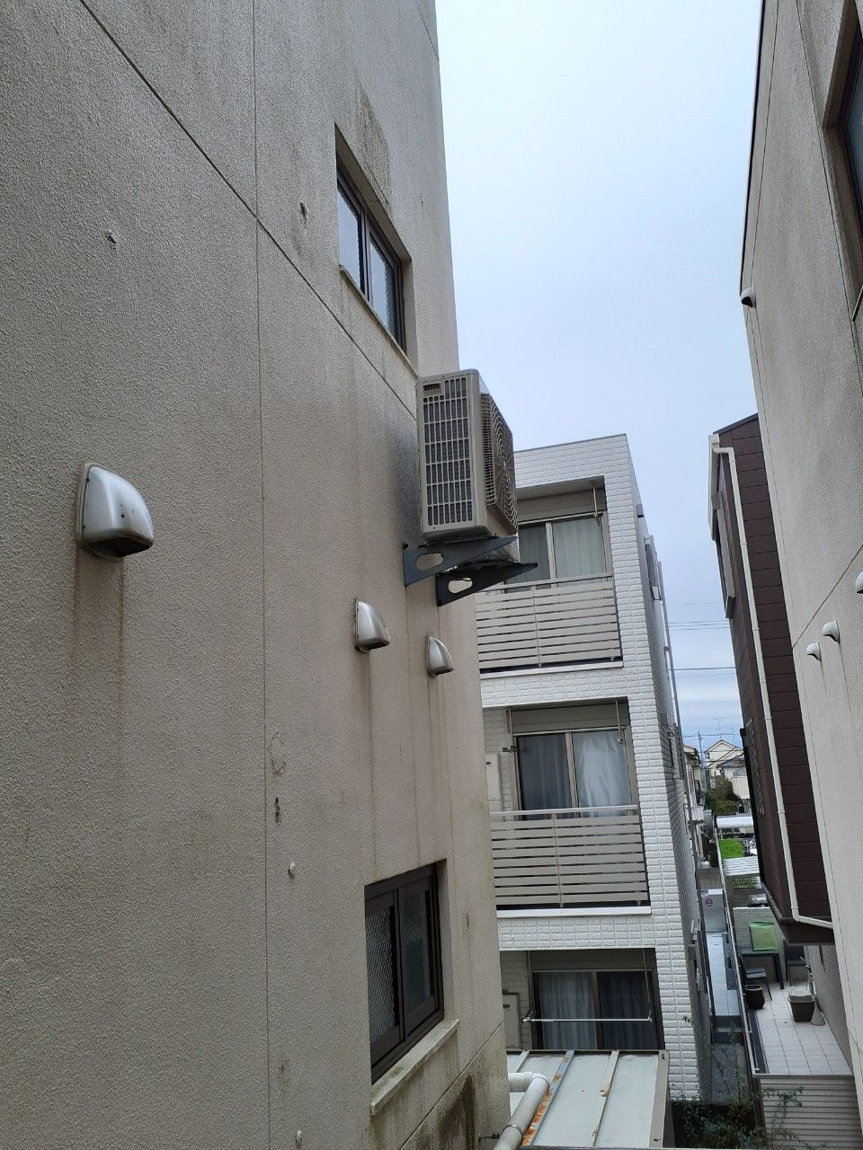 施工前 | 藤沢市周辺エリアのガス給湯器・電気温水器・エコキュート交換｜ 株式会社内藤商事