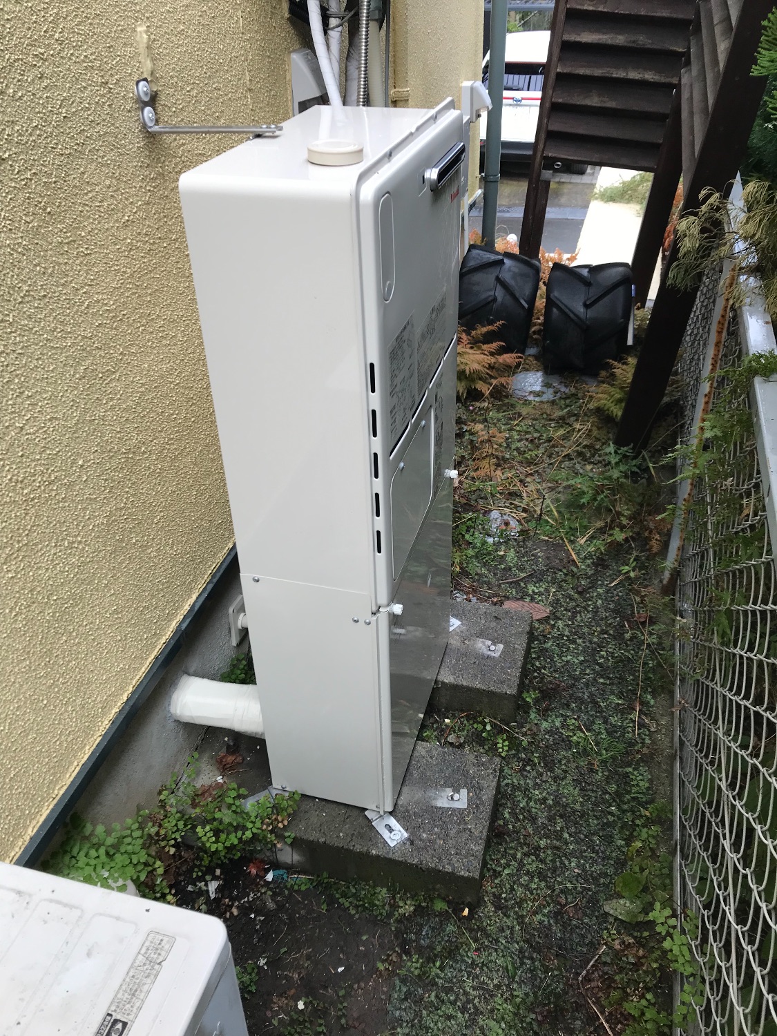 施工後 | 藤沢市周辺エリアのガス給湯器・電気温水器・エコキュート交換｜ 株式会社内藤商事