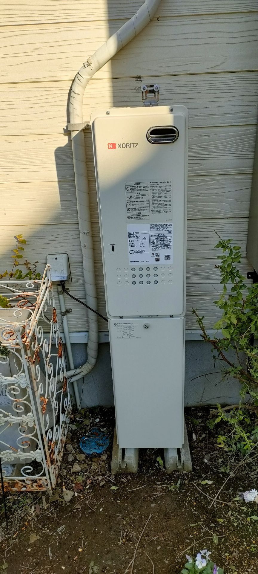 施工後 | 藤沢市周辺エリアのガス給湯器・電気温水器・エコキュート交換｜ 株式会社内藤商事