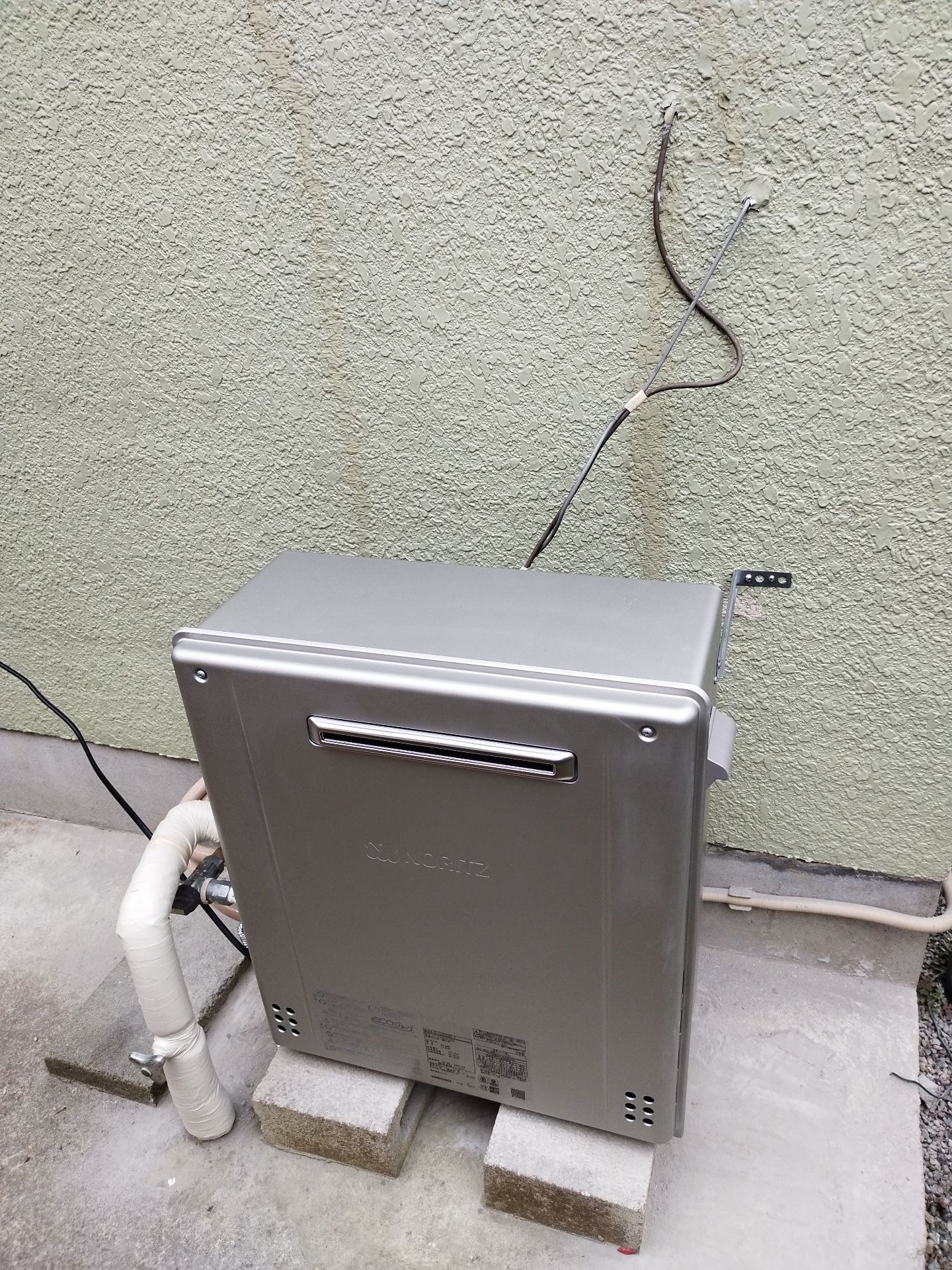 施工後 | 藤沢市周辺エリアのガス給湯器・電気温水器・エコキュート交換｜ 株式会社内藤商事