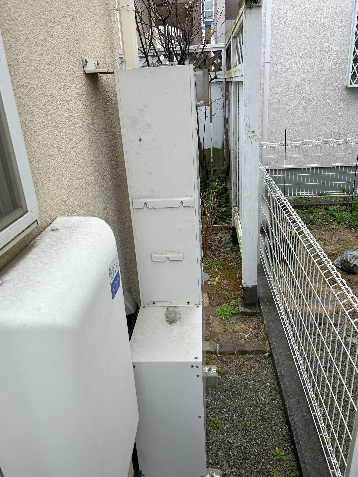 施工前 | 藤沢市周辺エリアのガス給湯器・電気温水器・エコキュート交換｜ 株式会社内藤商事