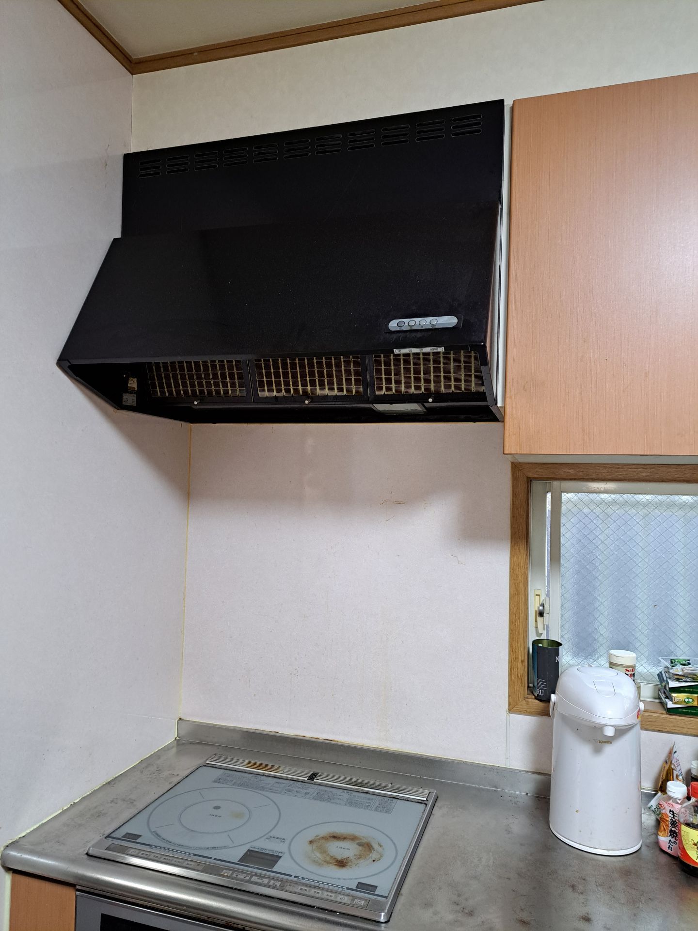 施工前 | 藤沢市周辺エリアのガス給湯器・電気温水器・エコキュート交換｜ 株式会社内藤商事