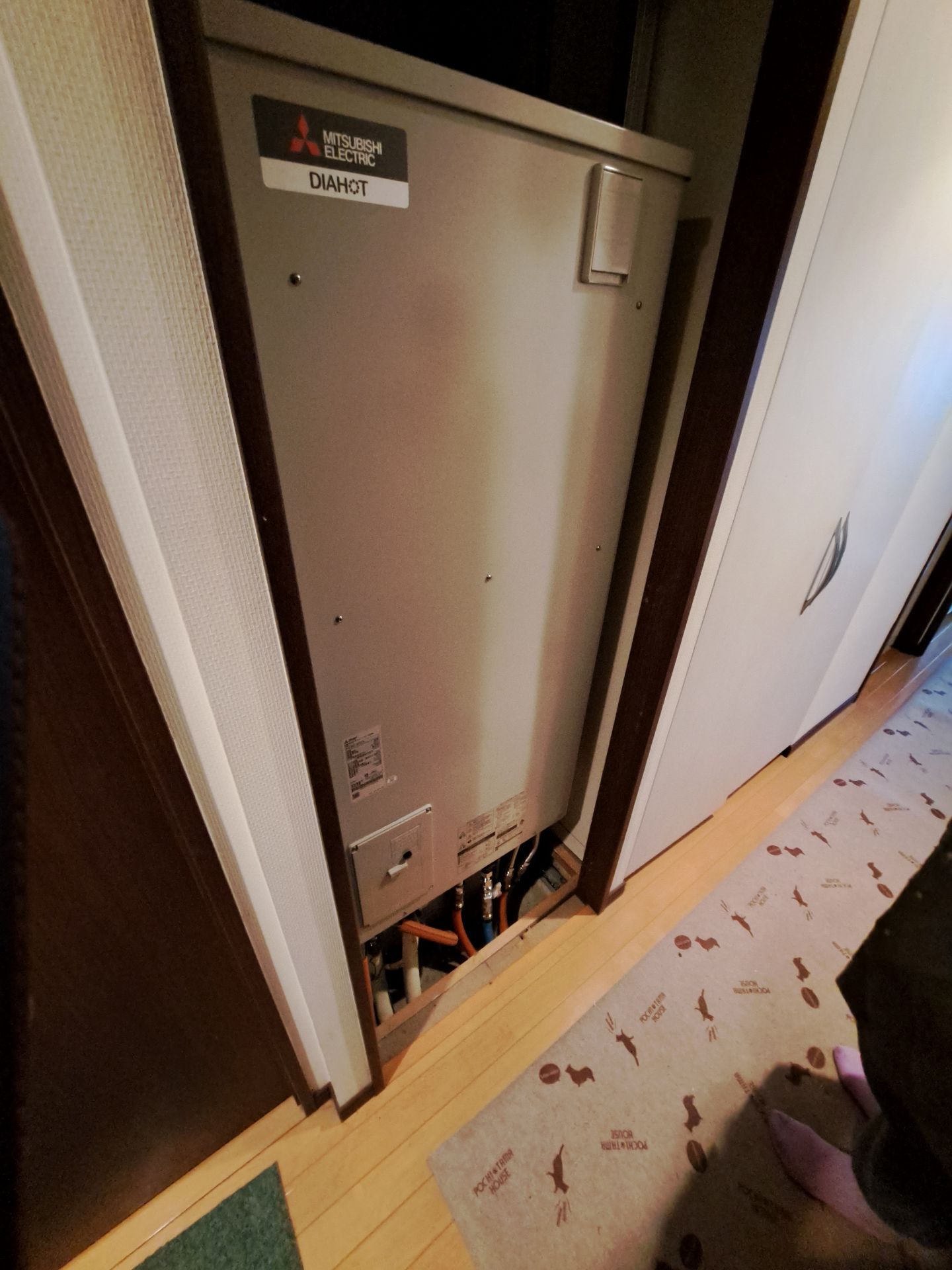 施工後 | 藤沢市周辺エリアのガス給湯器・電気温水器・エコキュート交換｜ 株式会社内藤商事