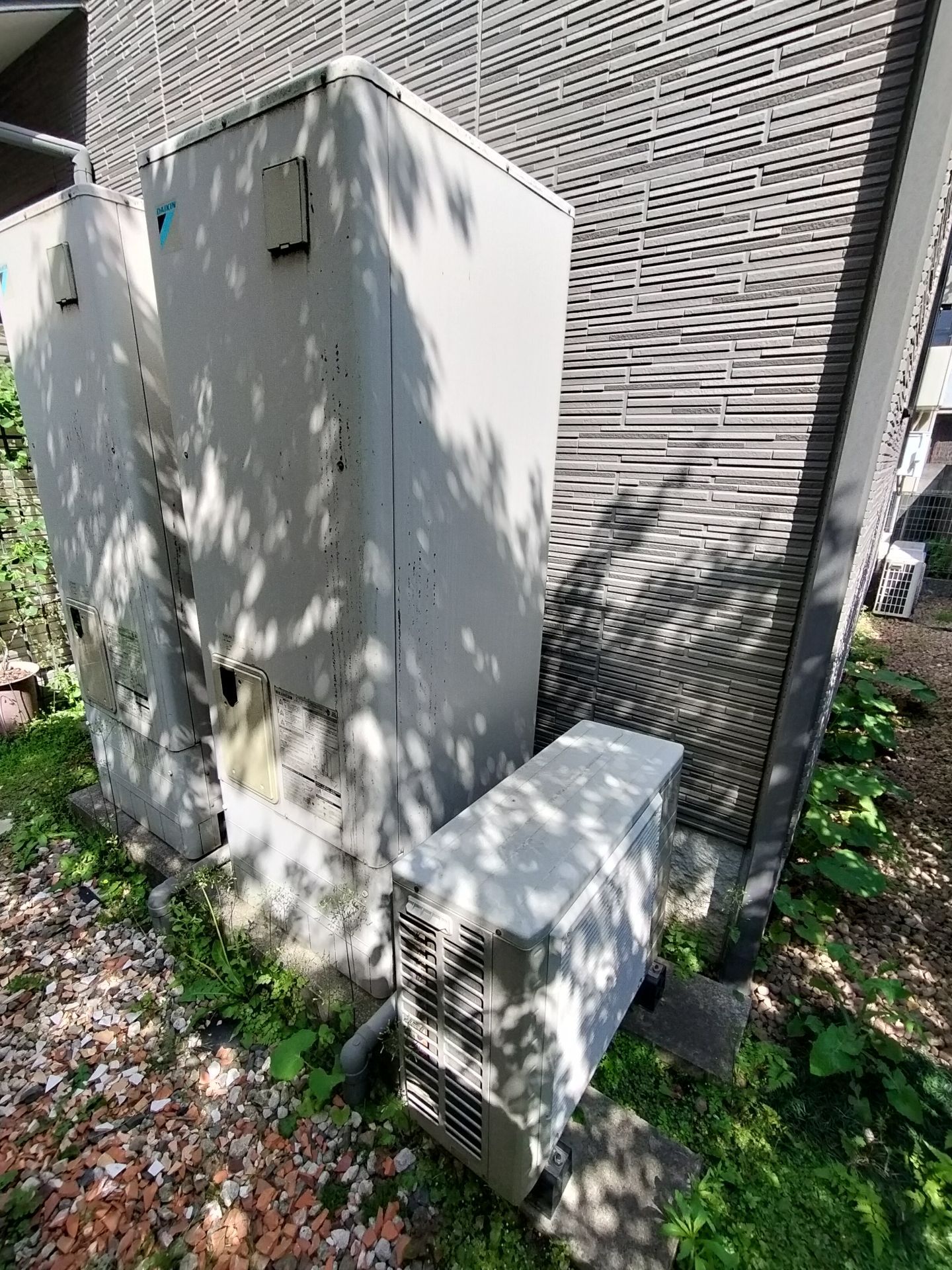 施工前 | 藤沢市周辺エリアのガス給湯器・電気温水器・エコキュート交換｜ 株式会社内藤商事