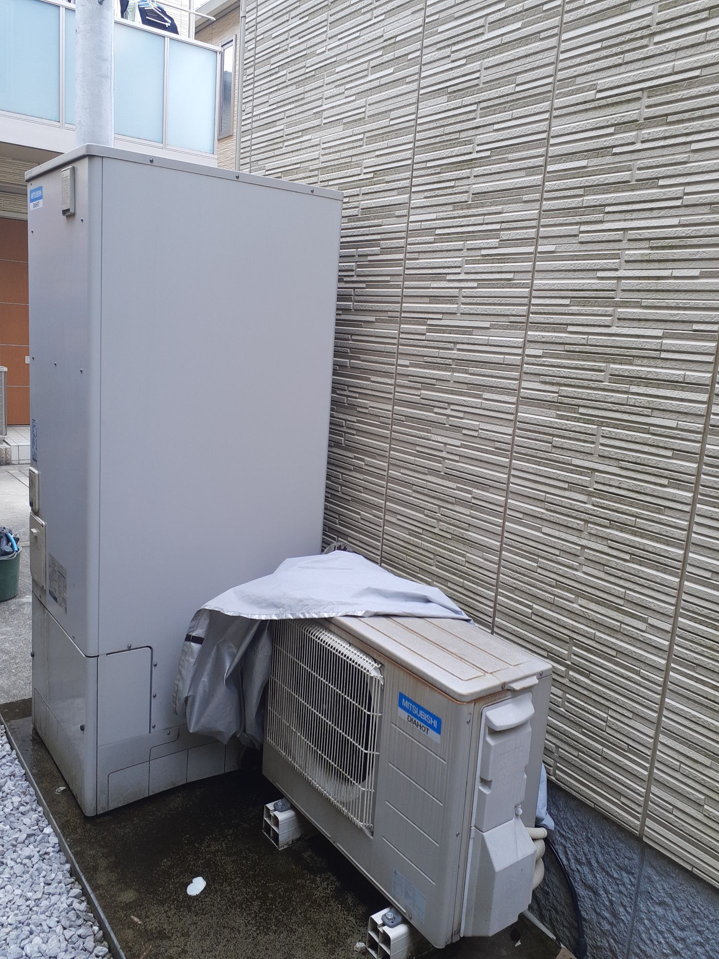 施工前 | 藤沢市周辺エリアのガス給湯器・電気温水器・エコキュート交換｜ 株式会社内藤商事