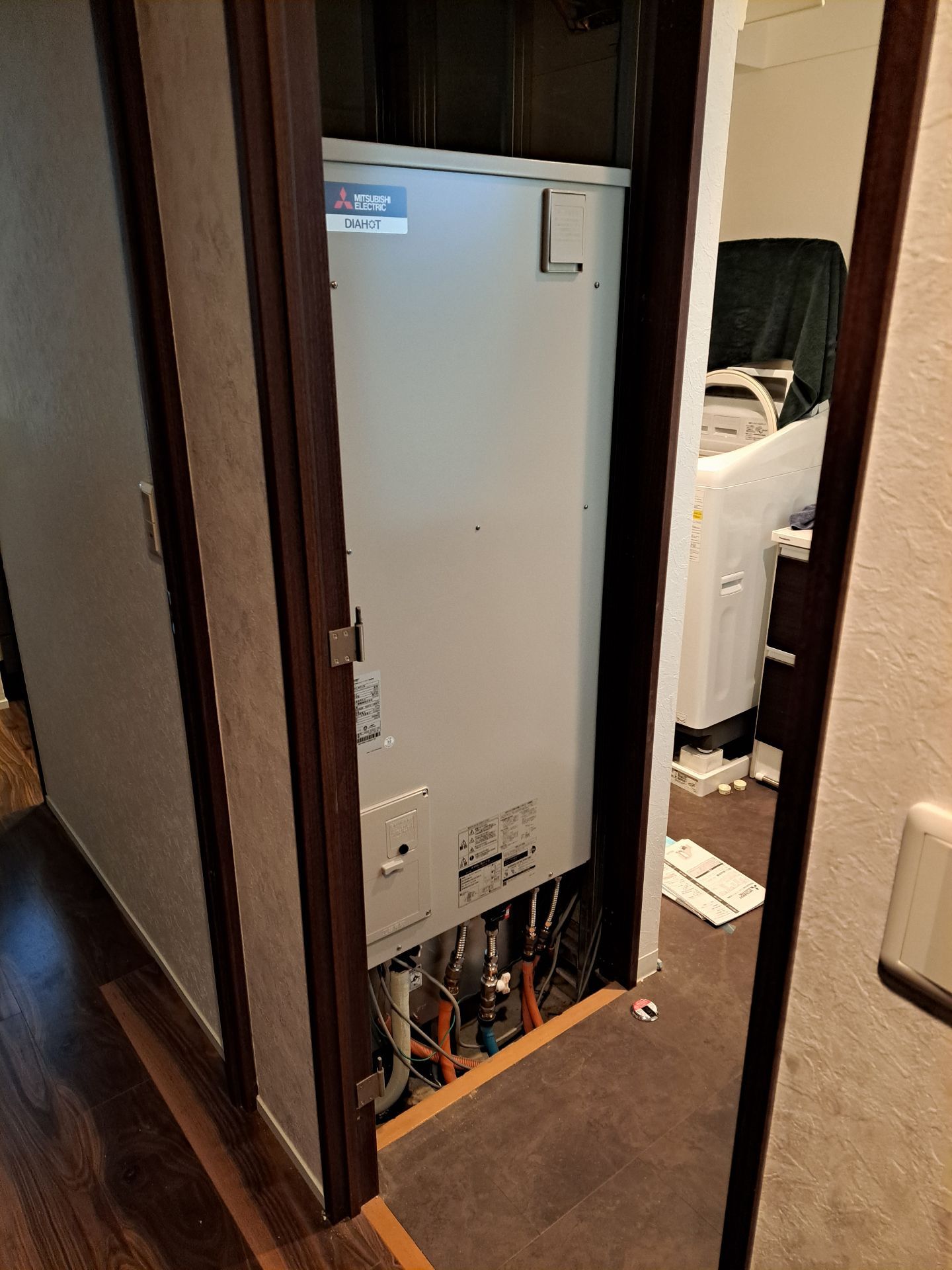 施工後 | 藤沢市周辺エリアのガス給湯器・電気温水器・エコキュート交換｜ 株式会社内藤商事