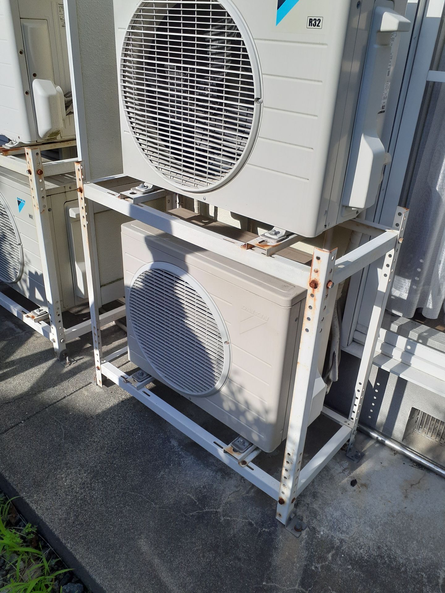 施工前 | 藤沢市周辺エリアのガス給湯器・電気温水器・エコキュート交換｜ 株式会社内藤商事