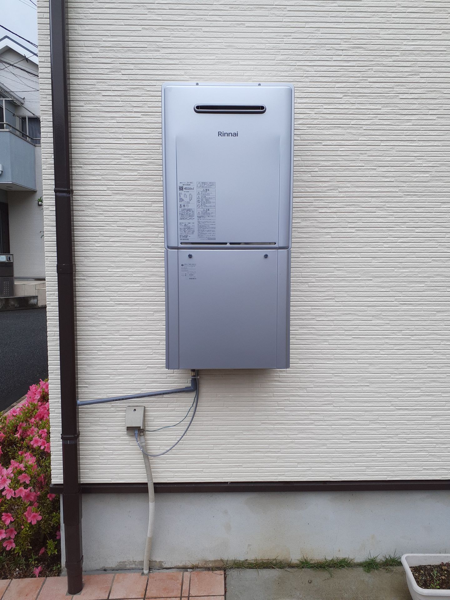 施工後 | 藤沢市周辺エリアのガス給湯器・電気温水器・エコキュート交換｜ 株式会社内藤商事