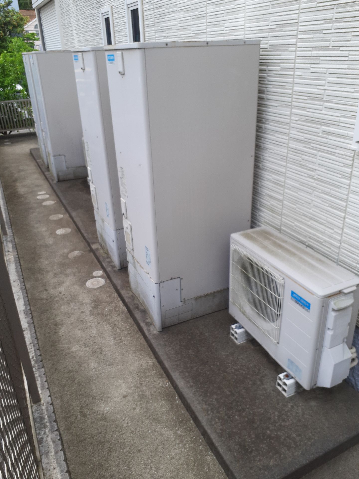 施工前 | 藤沢市周辺エリアのガス給湯器・電気温水器・エコキュート交換｜ 株式会社内藤商事