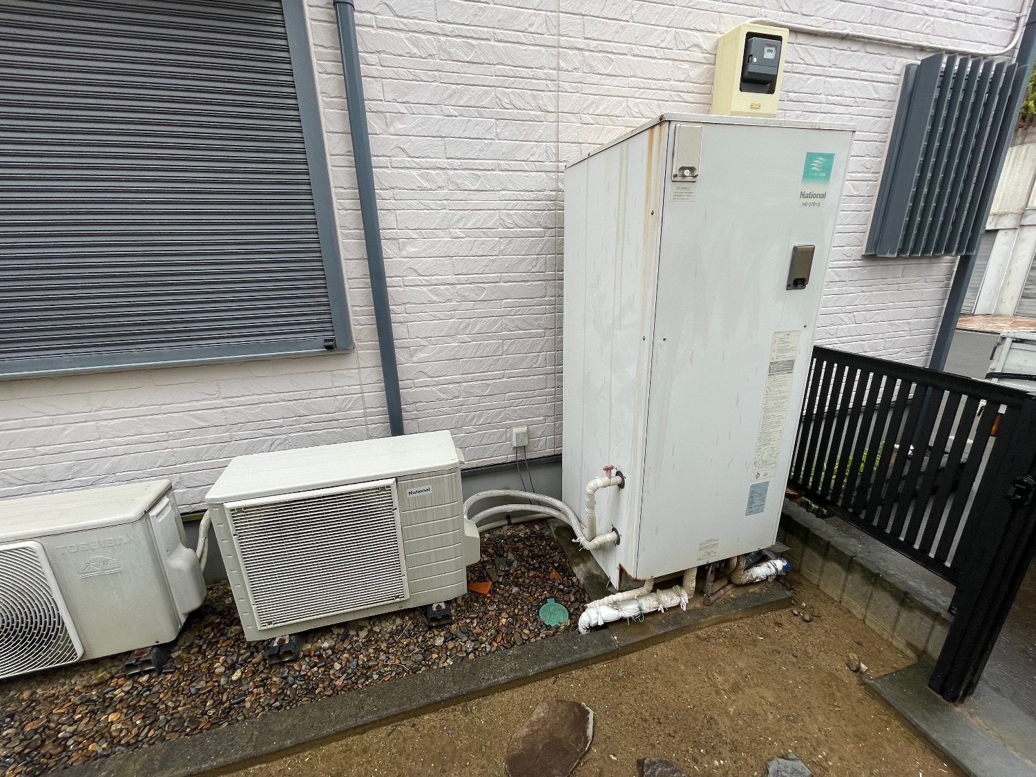 施工前 | 藤沢市周辺エリアのガス給湯器・電気温水器・エコキュート交換｜ 株式会社内藤商事