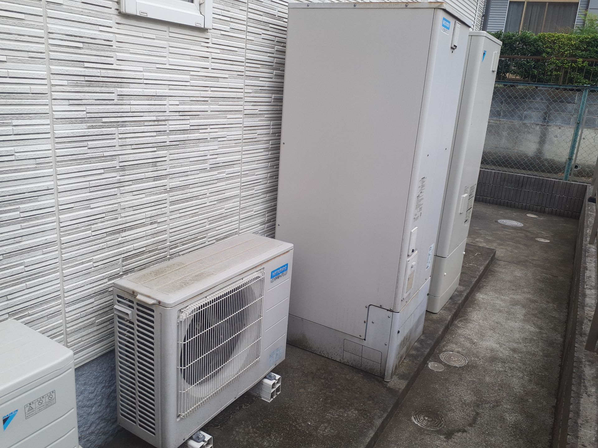 施工前 | 藤沢市周辺エリアのガス給湯器・電気温水器・エコキュート交換｜ 株式会社内藤商事