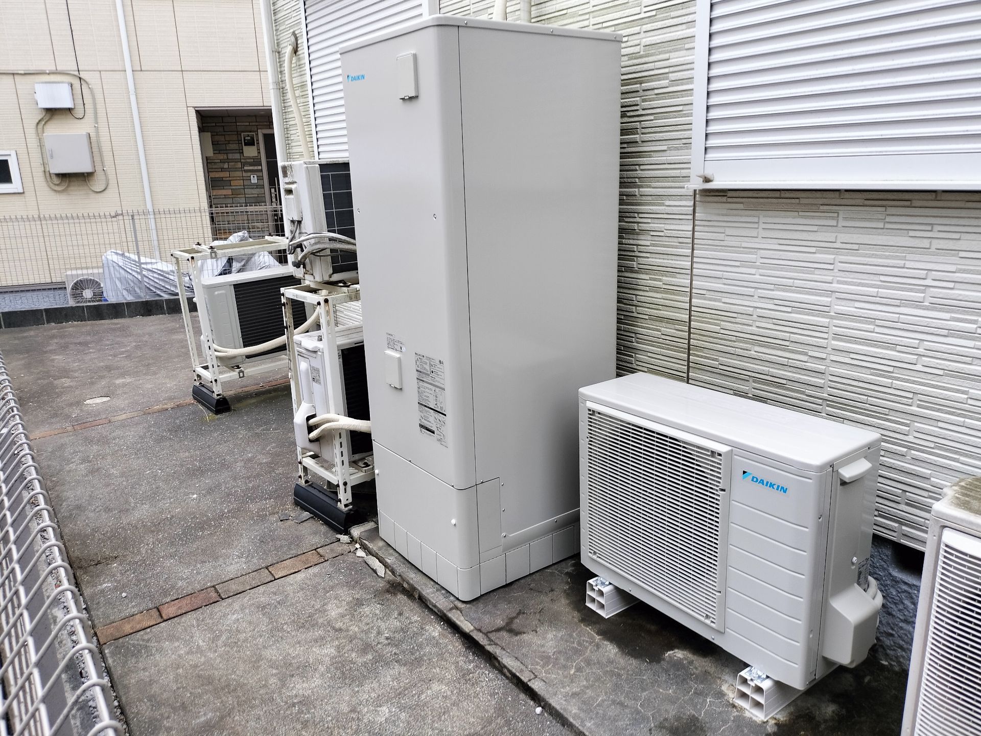 施工後 | 藤沢市周辺エリアのガス給湯器・電気温水器・エコキュート交換｜ 株式会社内藤商事