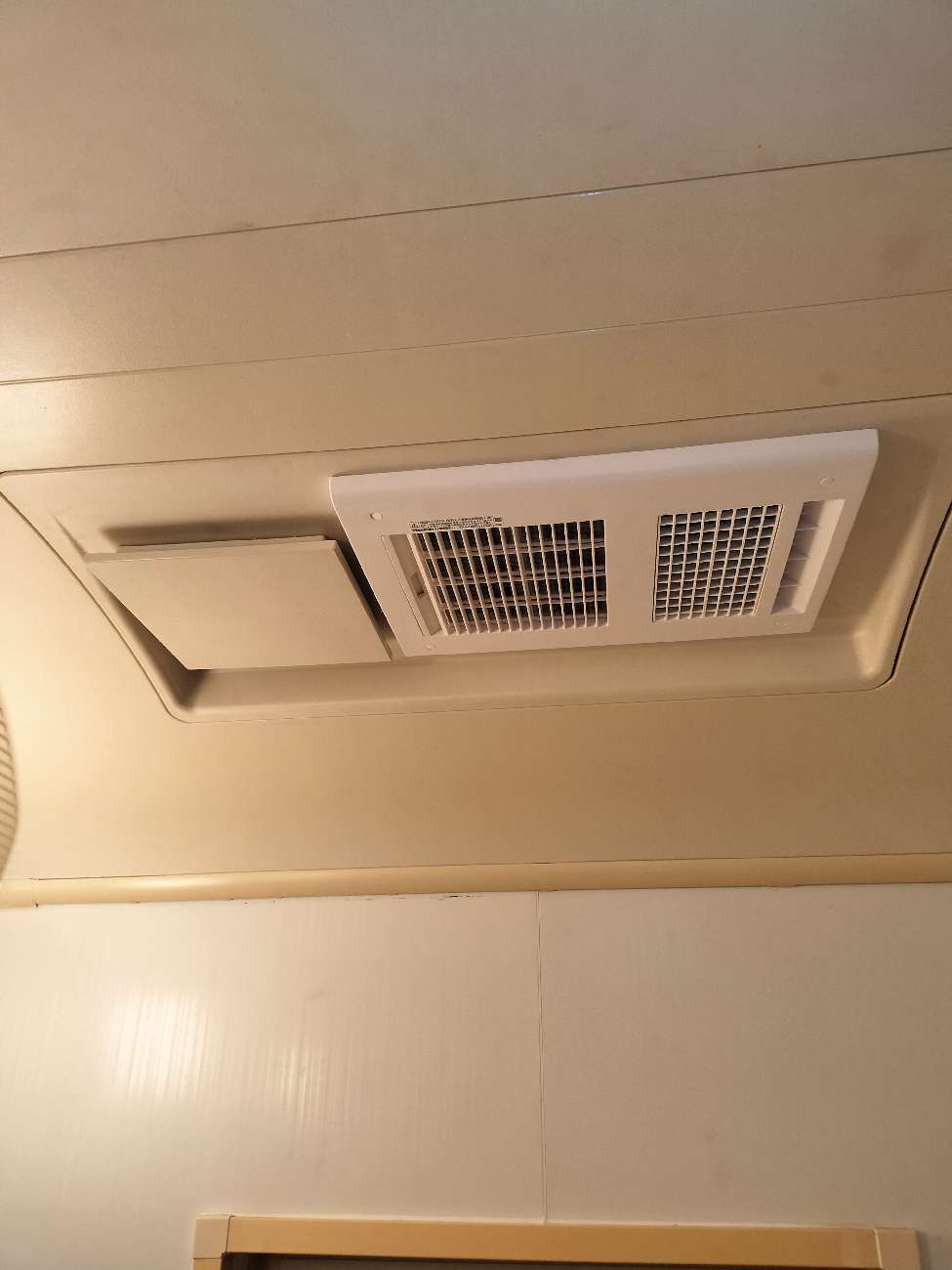 施工後 | 藤沢市周辺エリアのガス給湯器・電気温水器・エコキュート交換｜ 株式会社内藤商事