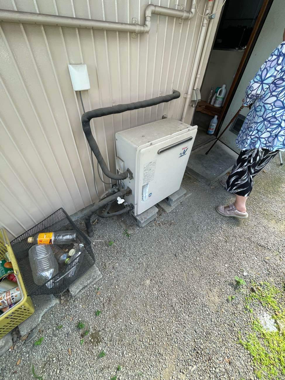 施工前 | 藤沢市周辺エリアのガス給湯器・電気温水器・エコキュート交換｜ 株式会社内藤商事