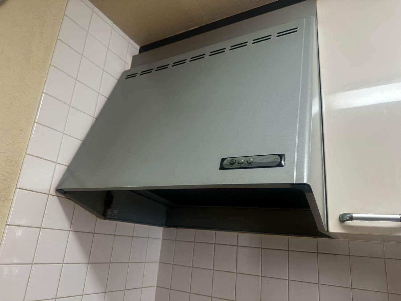 施工前 | 藤沢市周辺エリアのガス給湯器・電気温水器・エコキュート交換｜ 株式会社内藤商事