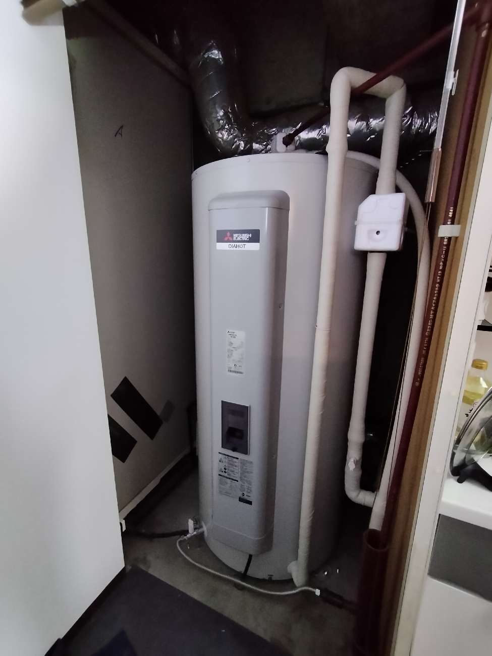 施工後 | 藤沢市周辺エリアのガス給湯器・電気温水器・エコキュート交換｜ 株式会社内藤商事