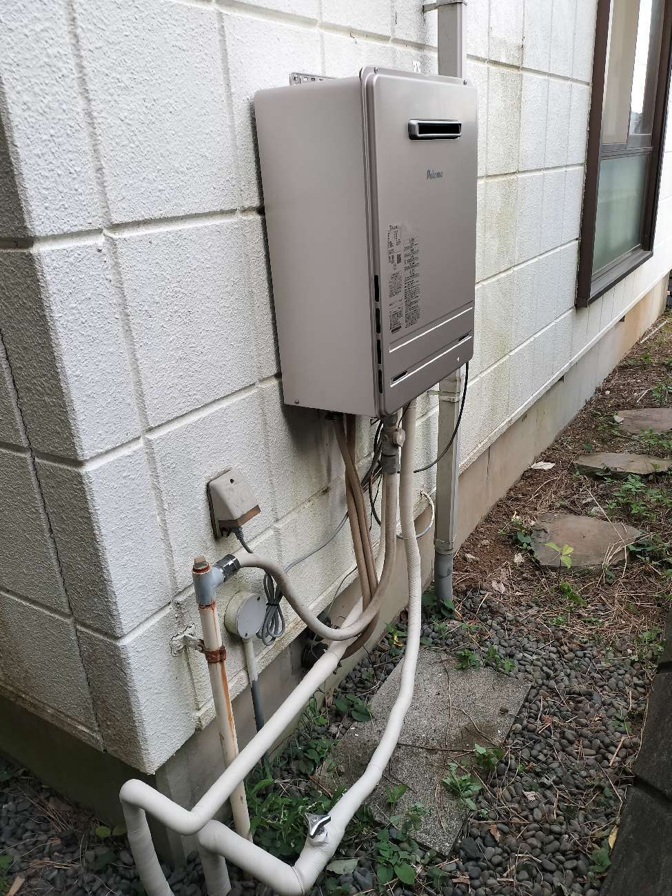 施工後 | 藤沢市周辺エリアのガス給湯器・電気温水器・エコキュート交換｜ 株式会社内藤商事