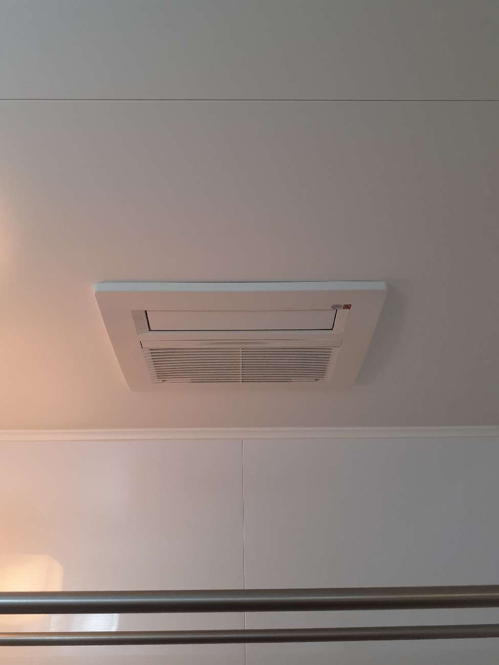 施工前 | 藤沢市周辺エリアのガス給湯器・電気温水器・エコキュート交換｜ 株式会社内藤商事