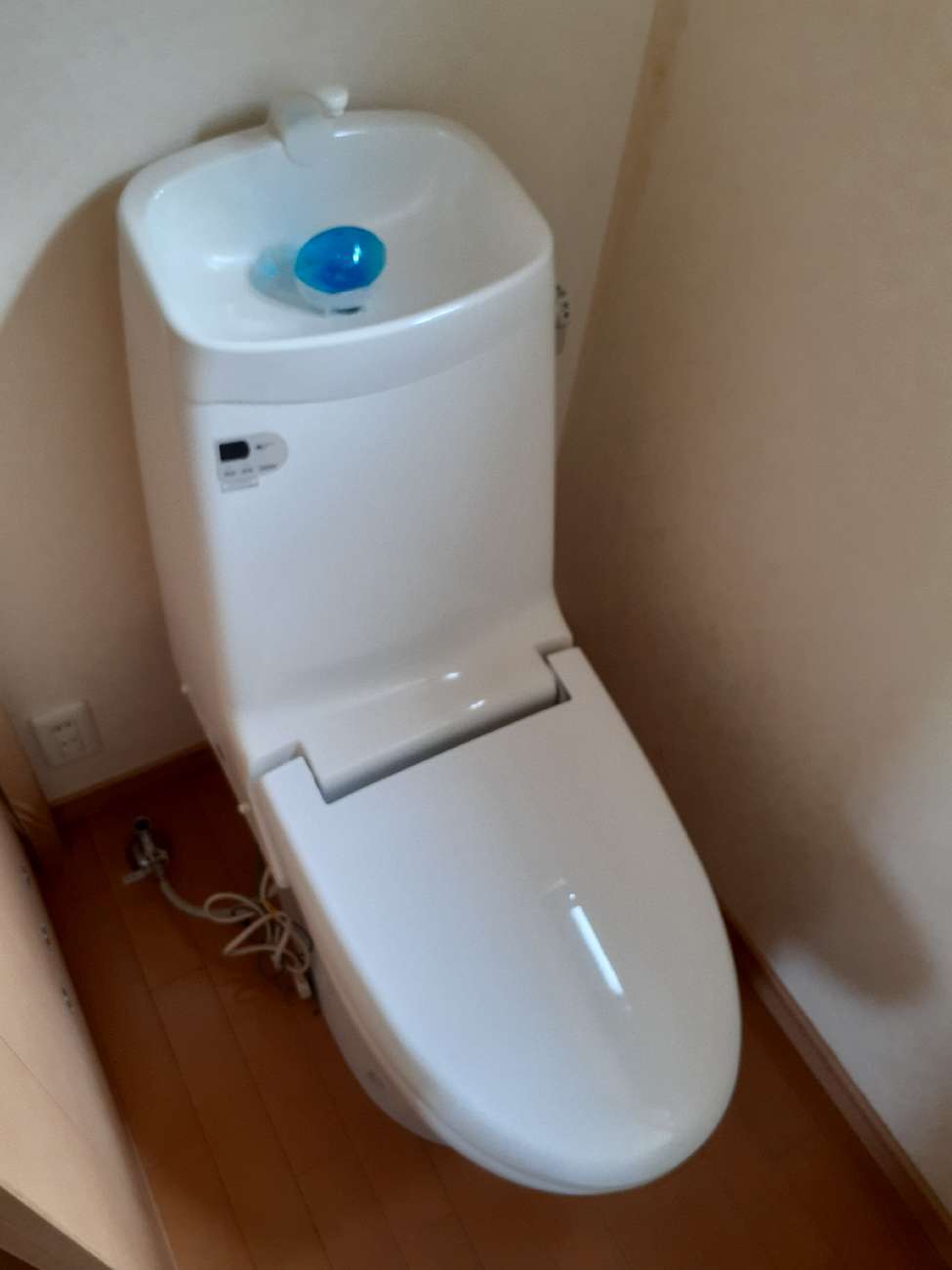 施工前 | 藤沢市周辺エリアのガス給湯器・電気温水器・エコキュート交換｜ 株式会社内藤商事