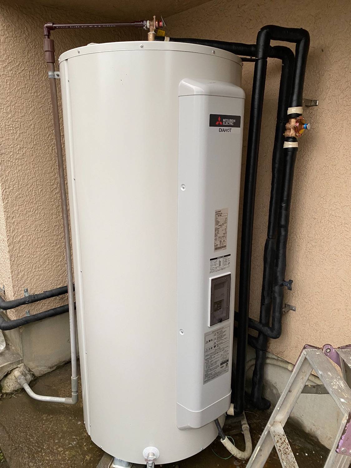 施工後 | 藤沢市周辺エリアのガス給湯器・電気温水器・エコキュート交換｜ 株式会社内藤商事