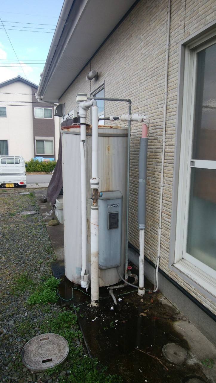 施工前 | 藤沢市周辺エリアのガス給湯器・電気温水器・エコキュート交換｜ 株式会社内藤商事