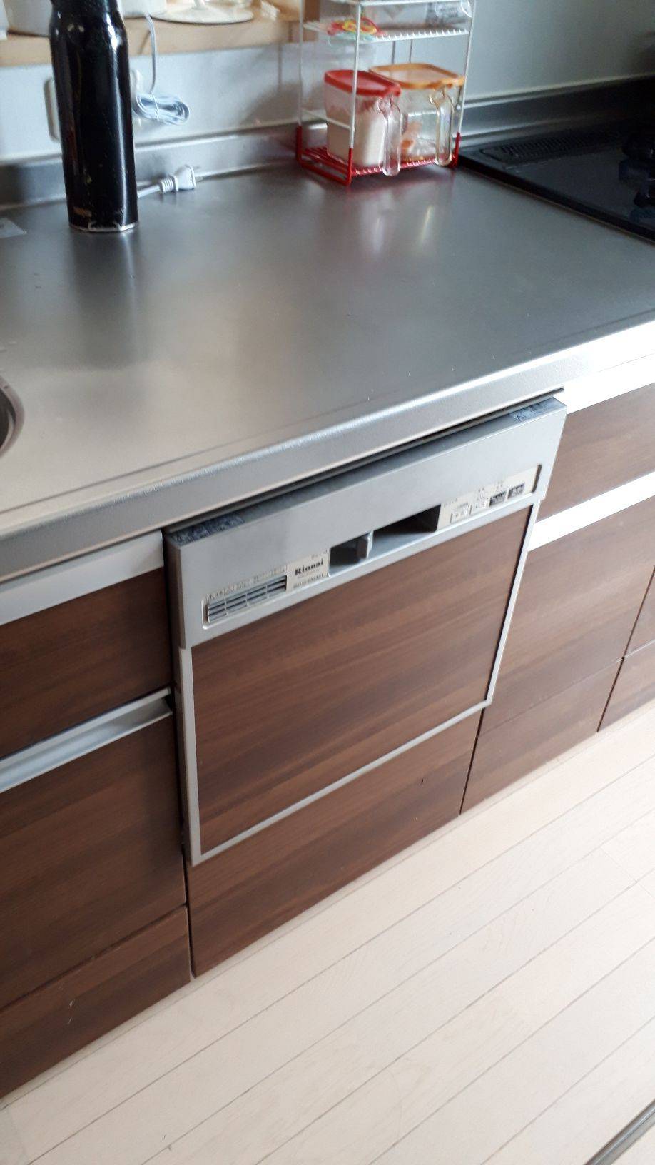 施工前 | 藤沢市周辺エリアのガス給湯器・電気温水器・エコキュート交換｜ 株式会社内藤商事